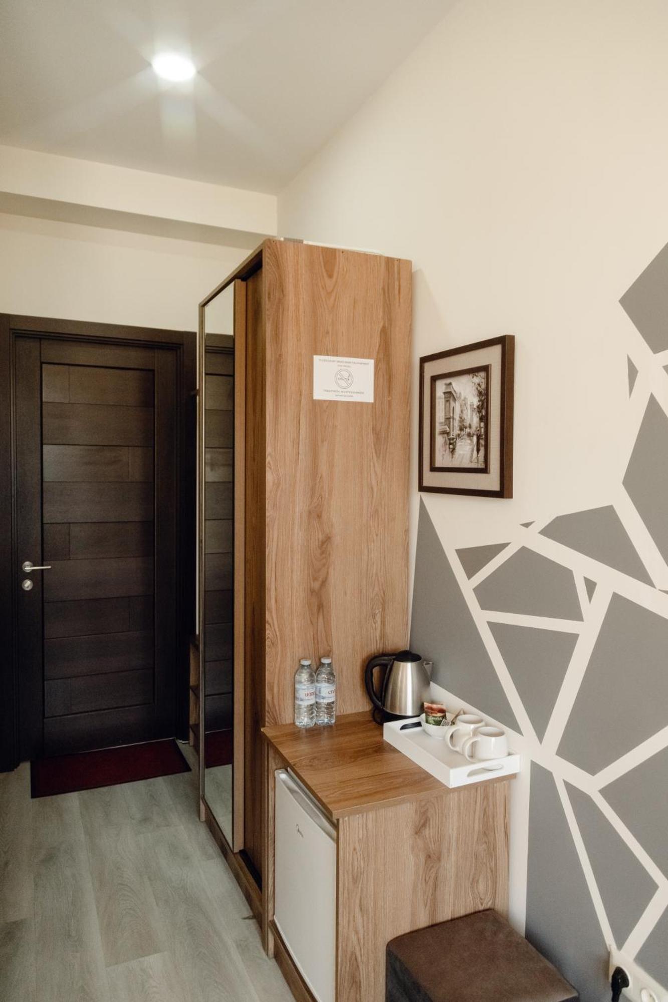 Hotel Graf T Tbilisi Exteriör bild