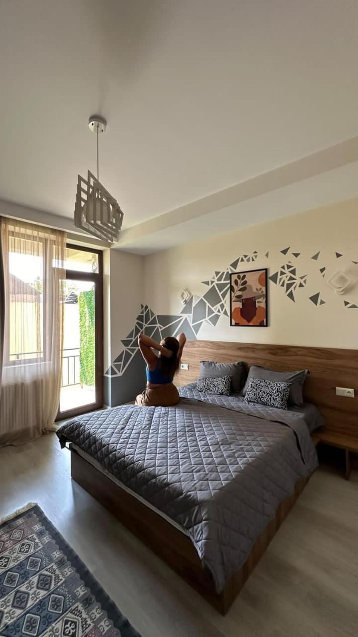 Hotel Graf T Tbilisi Exteriör bild