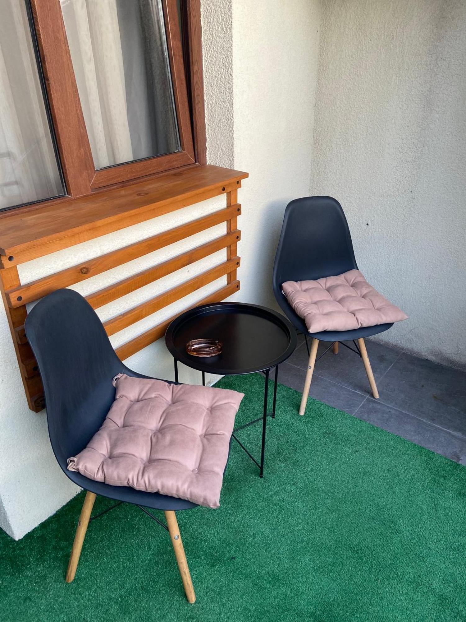 Hotel Graf T Tbilisi Exteriör bild
